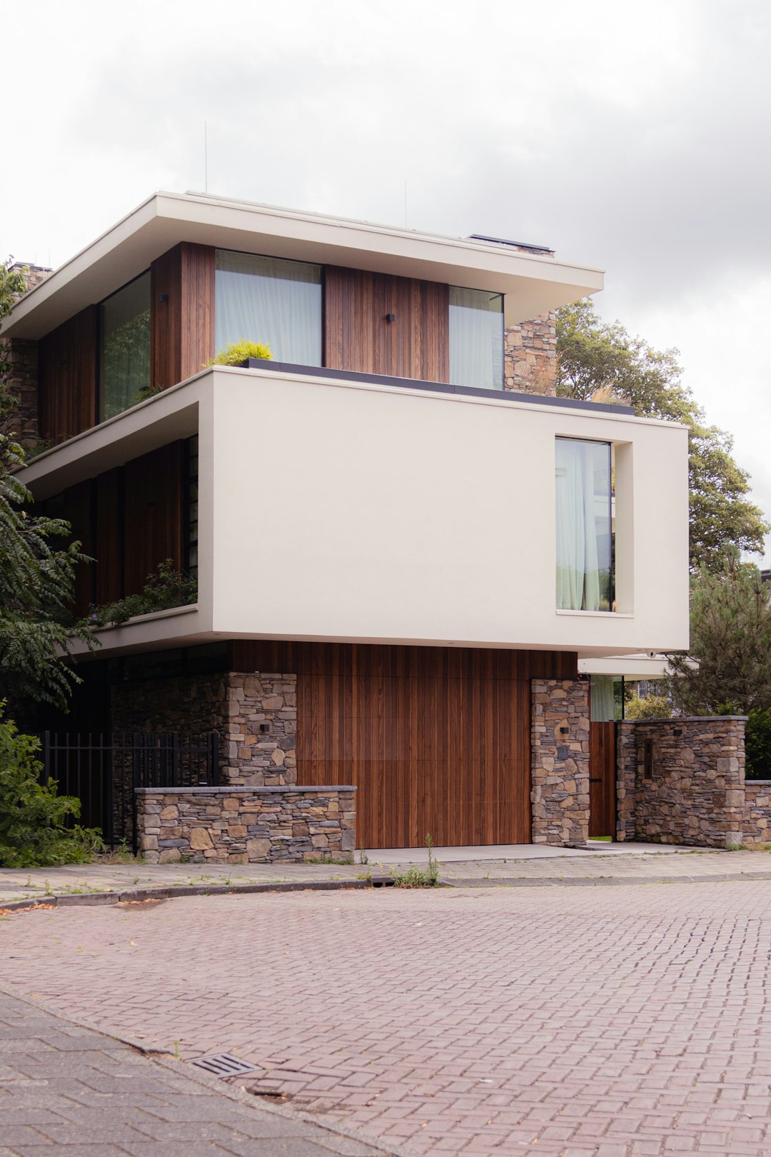 Modern Residence